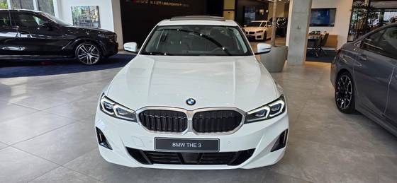 BMW 320i 2.0 16V TURBO FLEX SPORT GP AUTOMÁTICO BMW 320i 2.0 16V TURBO FLEX SPORT GP AUTOMÁTICO